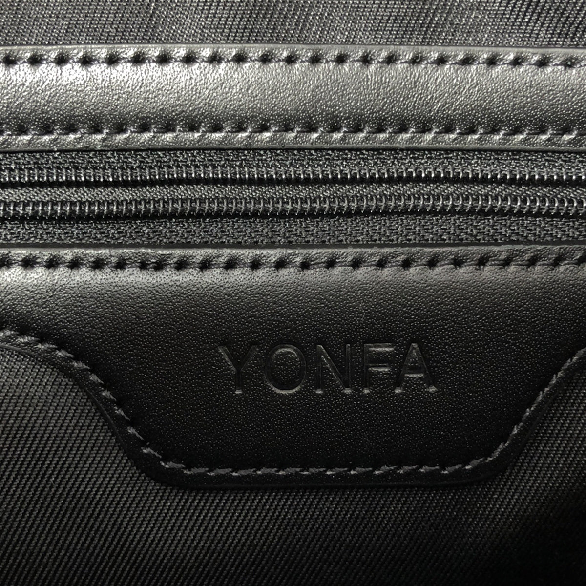 YONFA / ヨンファ | 2wayストラップ スクエアショルダーバッグ |