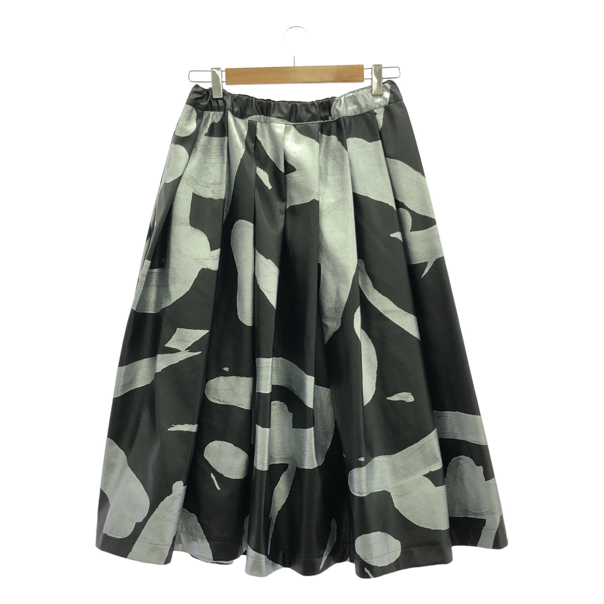 【미품】 COMME des GARCONS / 콤데 갤슨 | 2024AW | 가짜 가죽 총 무늬 스커트 | S | 블랙 / 실버 | 여성