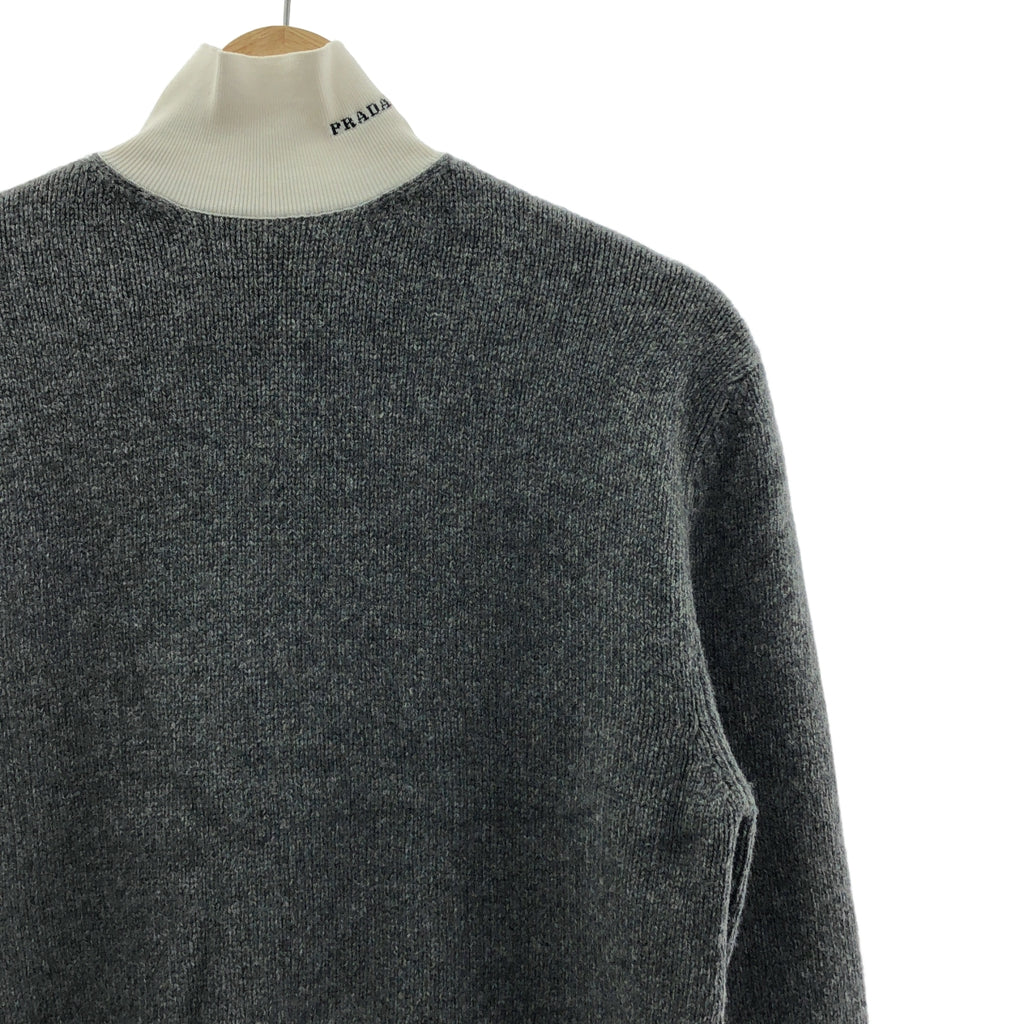 PRADA / 프라다 | 2022AW | 울 캐시미어 혼합 로고 하이넥 니트 | 36 | 여성