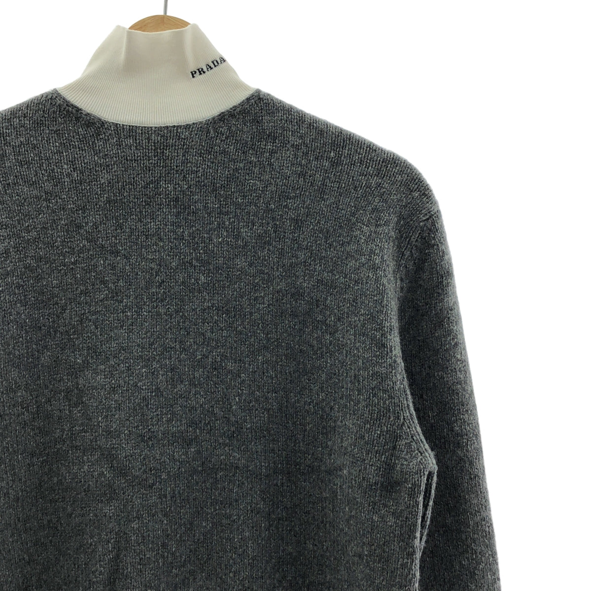 PRADA / プラダ | 2022AW | ウール カシミヤ混 ロゴ ハイネック ニット | 36 | レディース