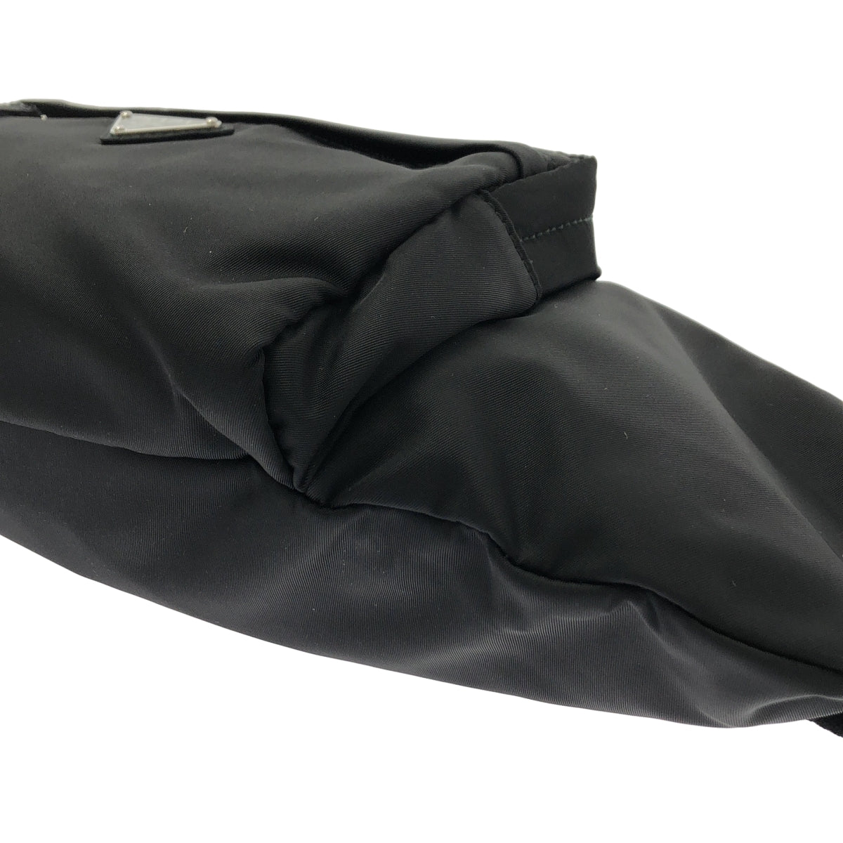 PRADA / 프라다 | 2VL005 삼각 로고 플레이트 나일론 바디 허리 가방 |