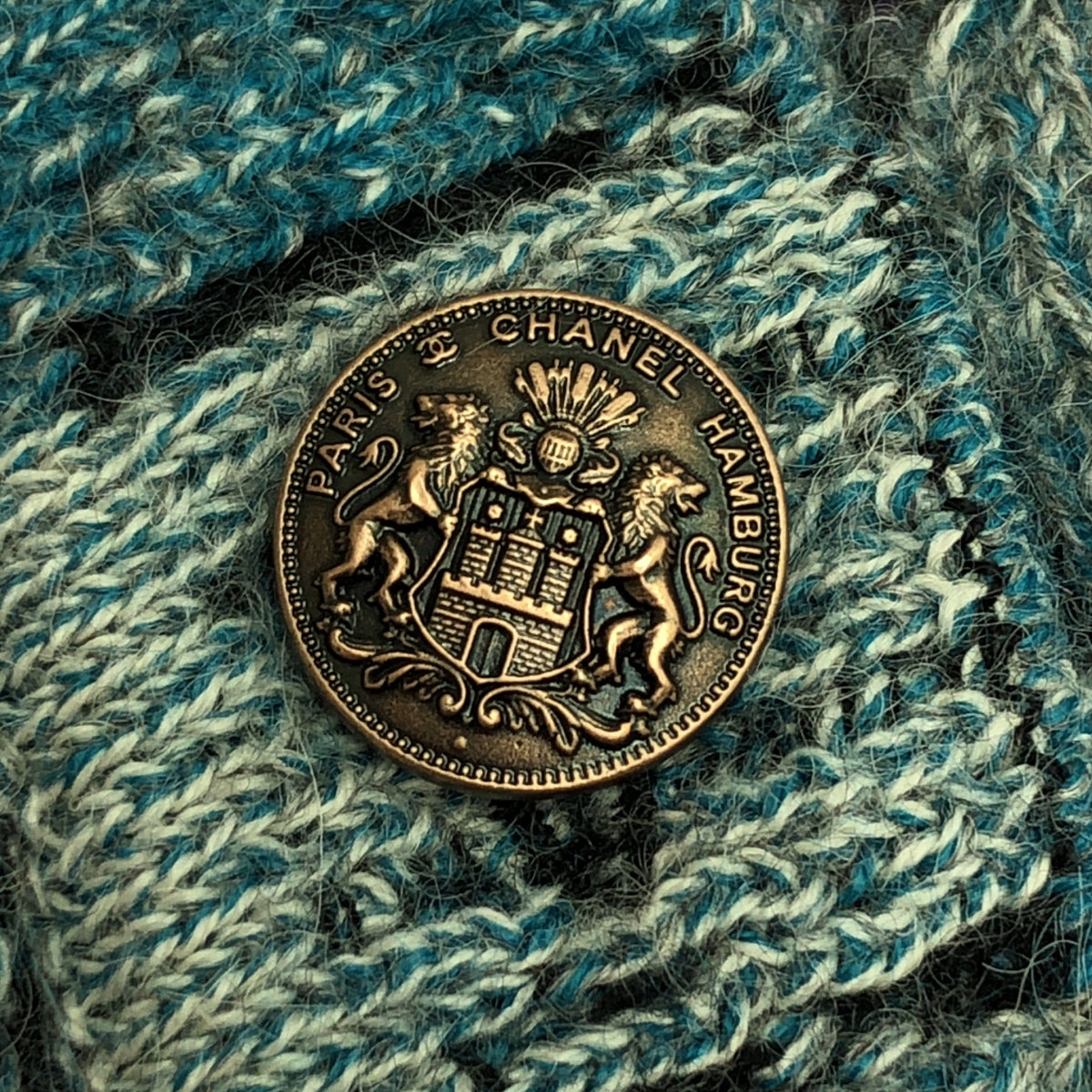 [狀況良好] 香奈兒 |後扣圓領長針織連身裙 |尺寸 36 |多色 |女性的