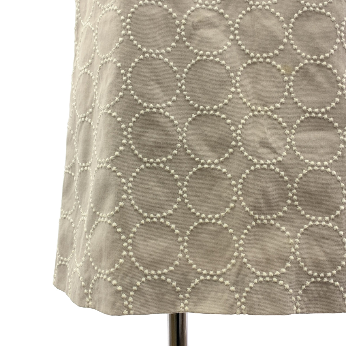 mina perhonen / 미나펠호넨 | tambourine / 탬버린 엠브로이드리 사이드 지퍼 스커트 / 총 안감 |