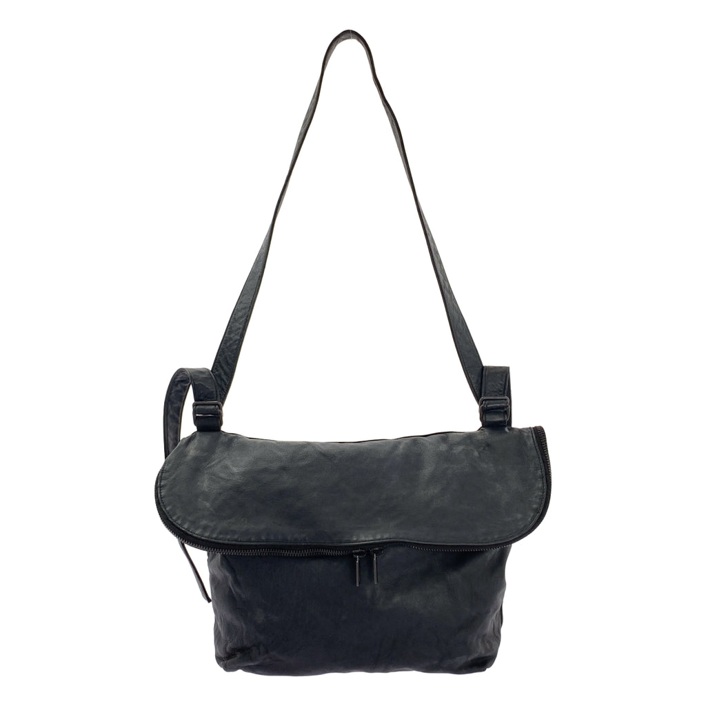 YOHJI YAMAMOTO POUR HOMME / 요우지야마모토풀 옴므 | 2025SS | PRODUCT DYEING HORSE FLAP SHOULDER BAG 가죽 숄더백 |