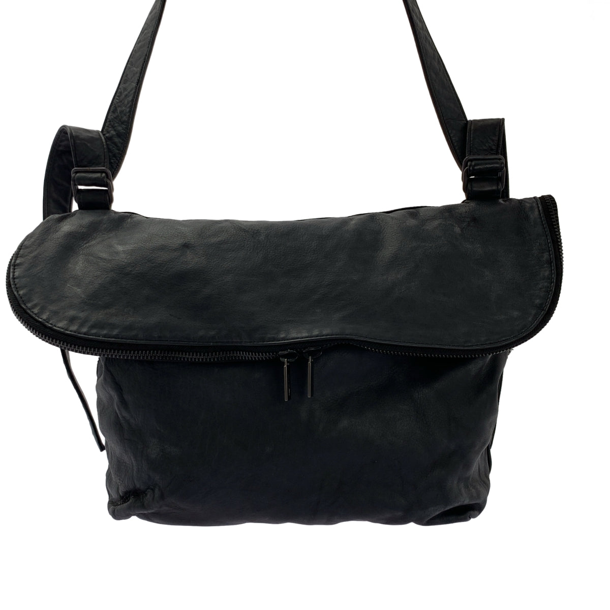 YOHJI YAMAMOTO POUR HOMME / 요우지야마모토풀 옴므 | 2025SS | PRODUCT DYEING HORSE FLAP SHOULDER BAG 가죽 숄더백 |