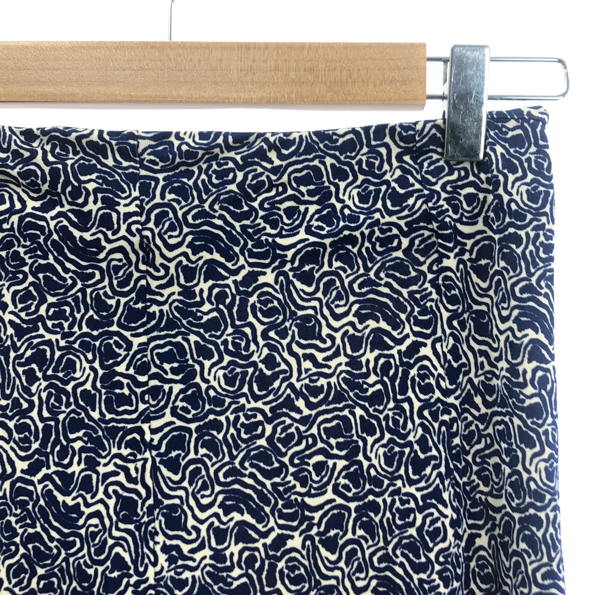 Rodebjer | INEC SWIRL SKIRT 印花黏膠半身裙 | XS | 海軍藍 | 女款