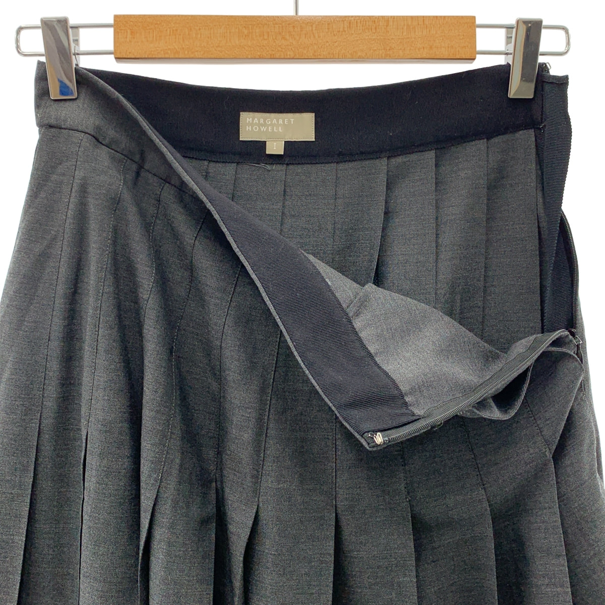 MARGARET HOWELL / マーガレットハウエル | FINE WOOL POPLIN NARROW PLEAT SKIRT ファインウール ポプリン ナロープリーツ スカート | 1 | レディース