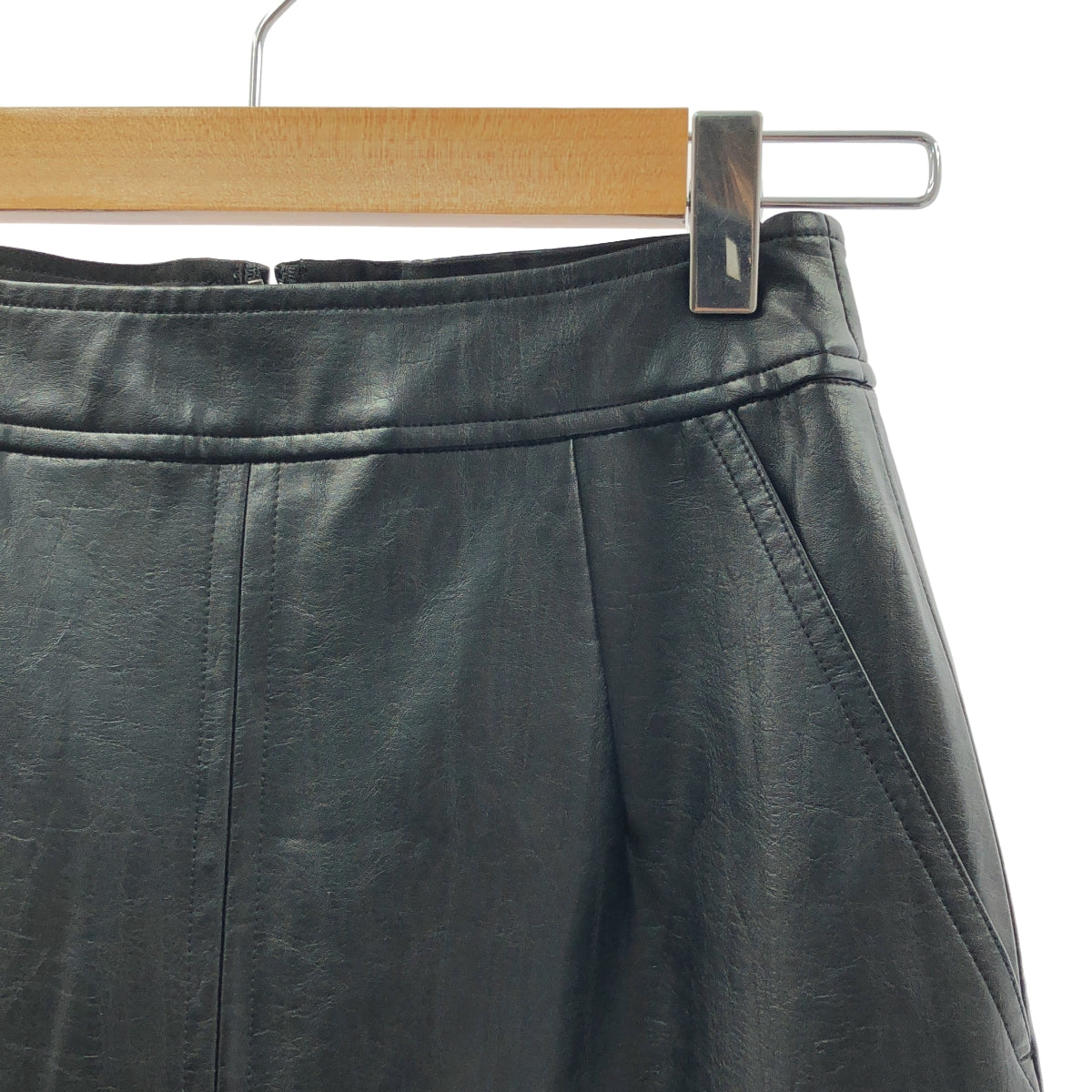 【美品】  AMERI / アメリ | DEEP SLIT SYNTHETIC LEATHER SKIRT / ディープスリット シンセティックレザー スカート | S | ブラック | レディース