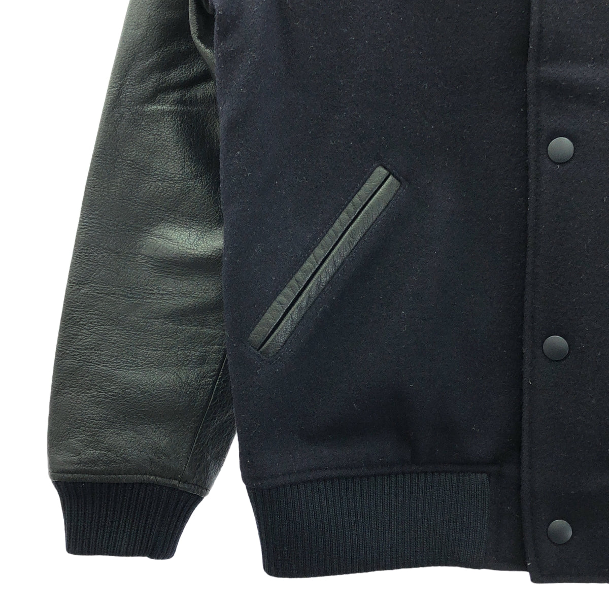A.P.C. / アーペーセー | 袖レザー スタジャン ブルゾン | XS | ネイビー/ブラック | レディース