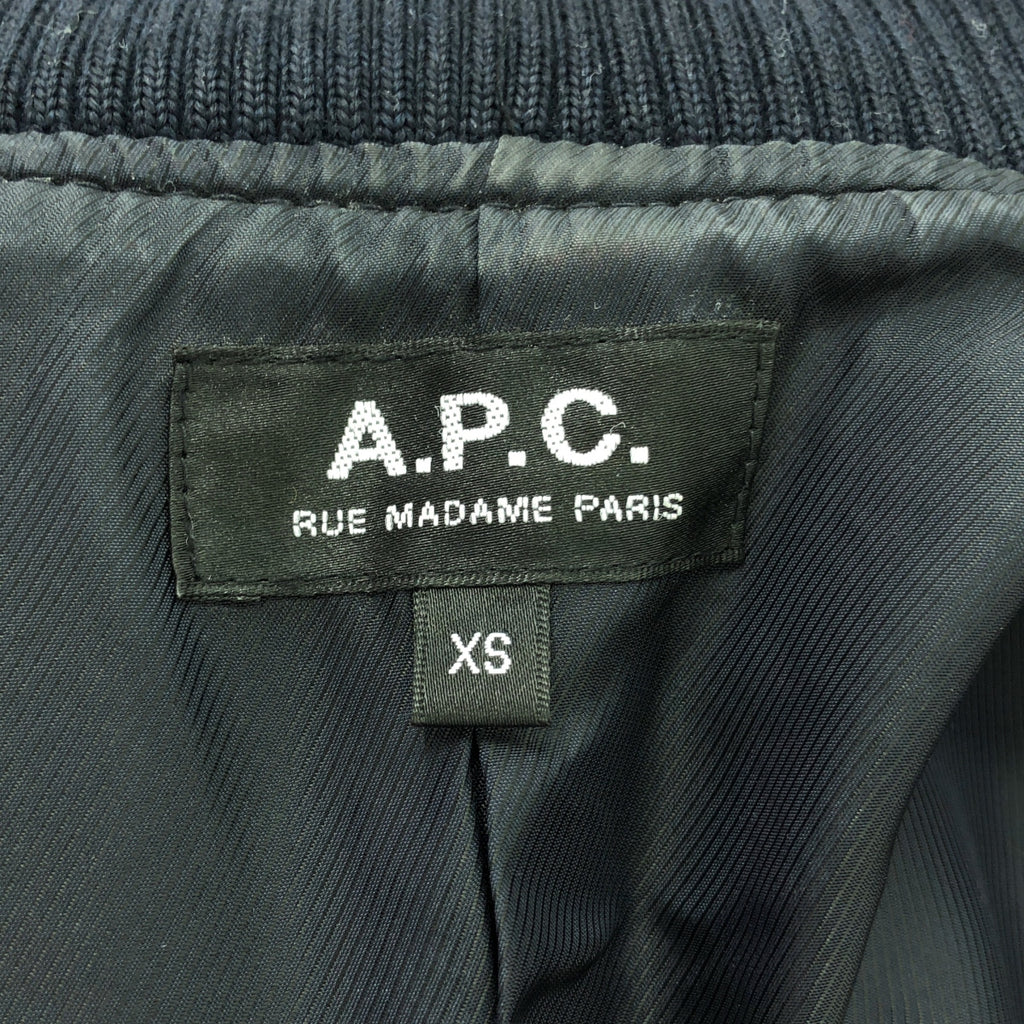 A.P.C. / アーペーセー | 袖レザー スタジャン ブルゾン | XS | ネイビー/ブラック | レディース