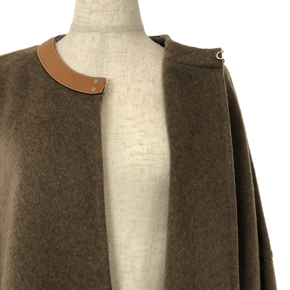 [Good Condition] CELINE | 100% cashmere / Cashmere leather-trimmed collarless saddler coat | Size 40 | Brown | Women's