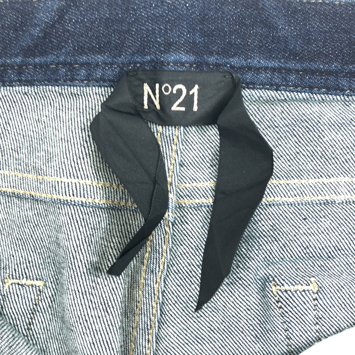 N°21 / ヌメロヴェントゥーノ | ロゴパッチ 濃紺 デニム パンツ | 32 | インディゴ | メンズ