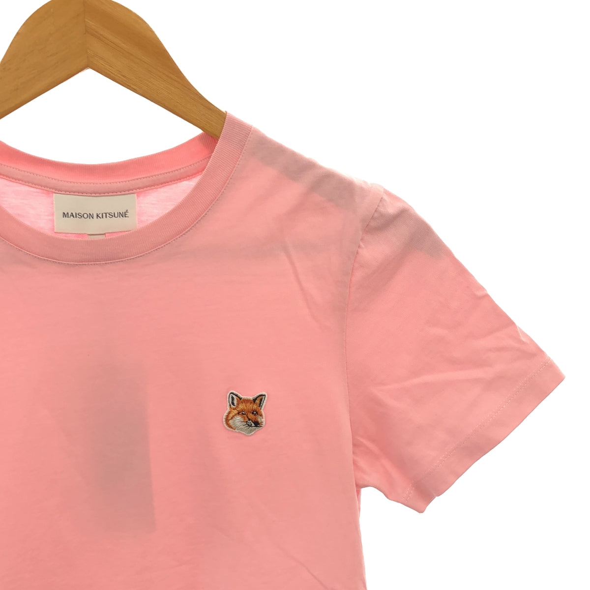 【미품】 MAISON KITSUNE / 메종 여우 | FOX HEAD PATCH REGULAR TEE SHIRT T셔츠 | XS | 핑크 | 여성