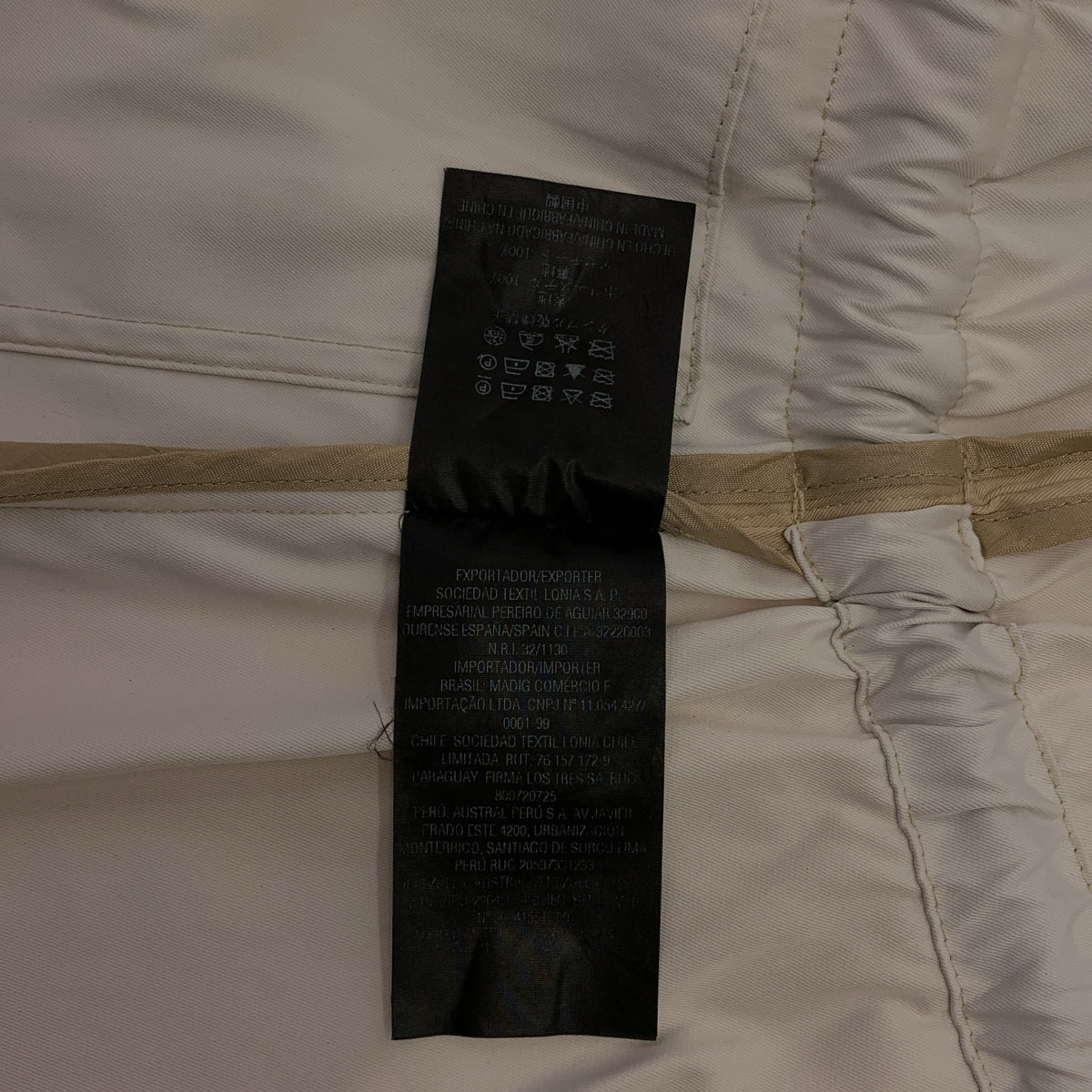 Carolina Herrera / キャロリーナヘレラ | ギャザー ダブルジップ ジャケット | XS | ベージュ | レディース