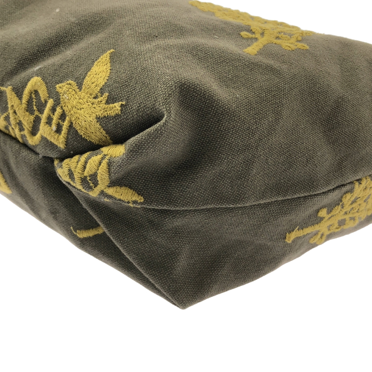 mina perhonen / ミナペルホネン | forest parade / フォレストパレード エンブロイダリー ロゴジップ ショルダーバッグ | gray | レディース