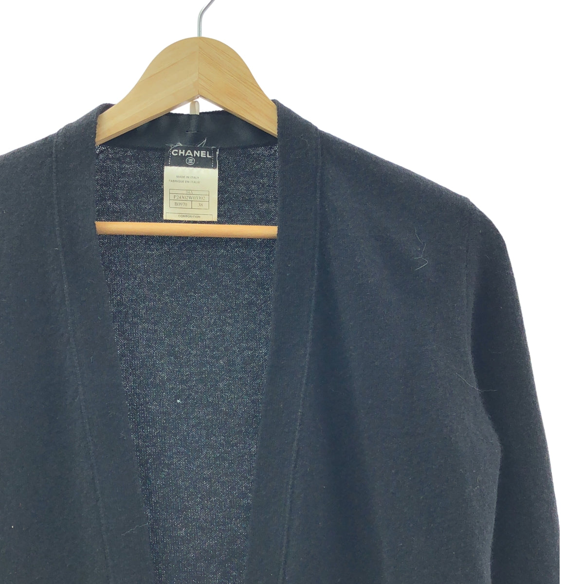 香奈兒 | 2004 秋冬 | Trebottoni Shirt-Parts Docking 羊絨針織開襟衫 | 38 碼 | 黑白 | 女款