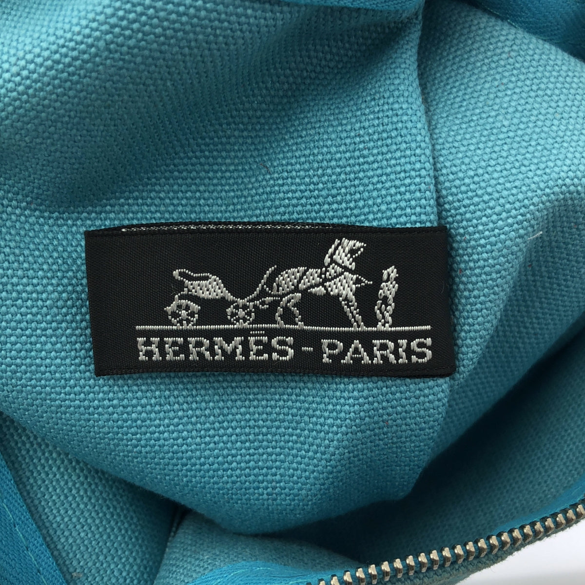 HERMES / 愛馬仕 | 遊艇 PM 帆布標誌平手拿包 |