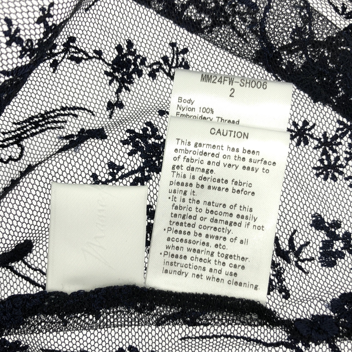 [狀況極佳] Mame Kurogouchi | 2024 秋冬 | 花卉蕾絲無袖上衣 | 2 碼 | 黑色/海軍藍 | 女款