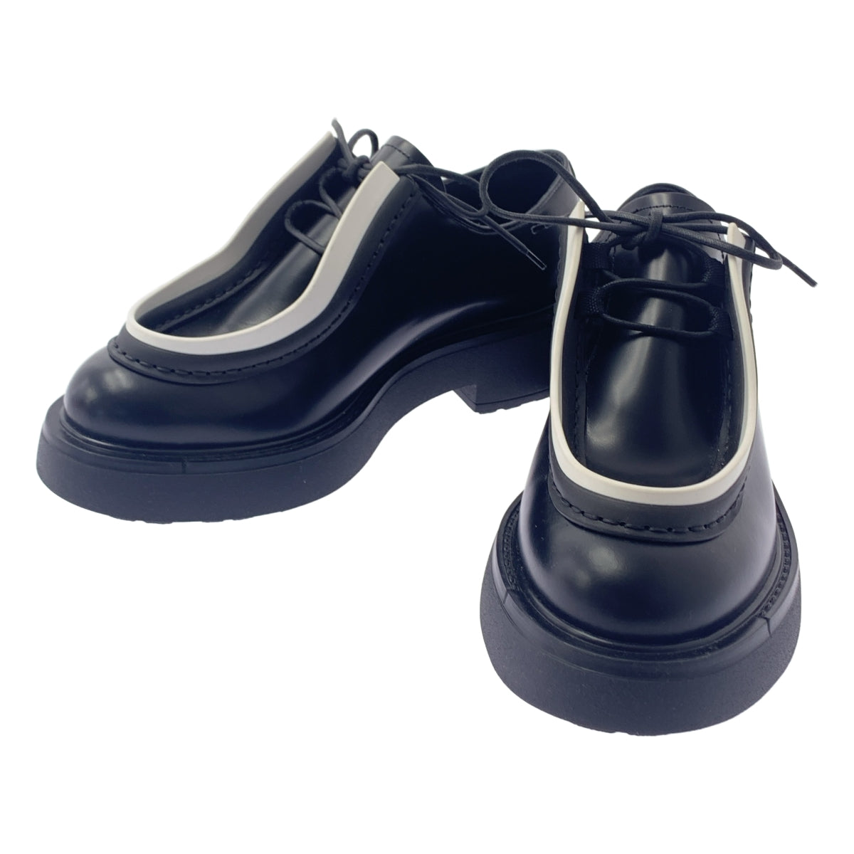 【신품】 PRADA / 프라다 | DIAPASON BRUSHED LEATHER LACEUP SHOES 브러쉬 가죽 레이스 업 신발 | 36 | 블랙/화이트 | 여성