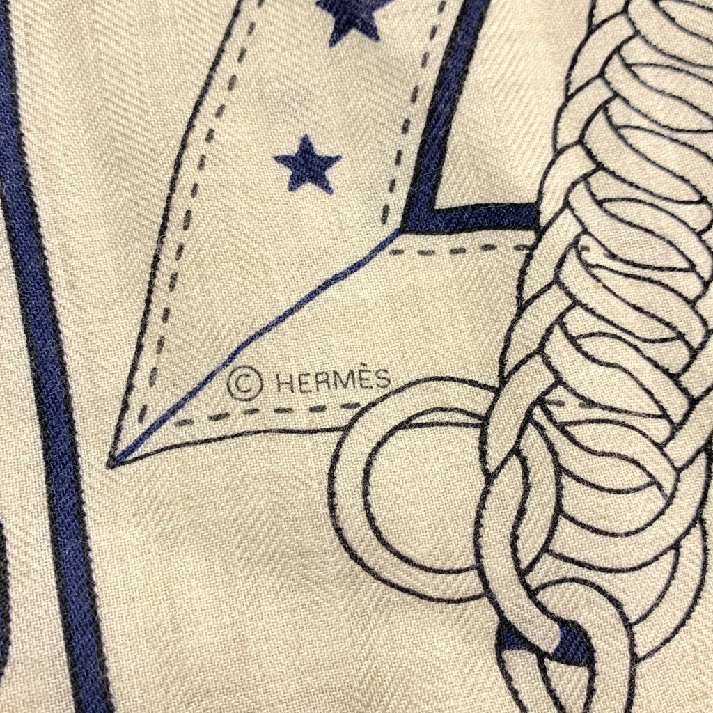 HERMES | La Promenade du Matin Bandana / 羊絨和絲綢 / Carré Jean 140 雙面晨間漫步羊絨和絲綢 Bandana 披肩 |
