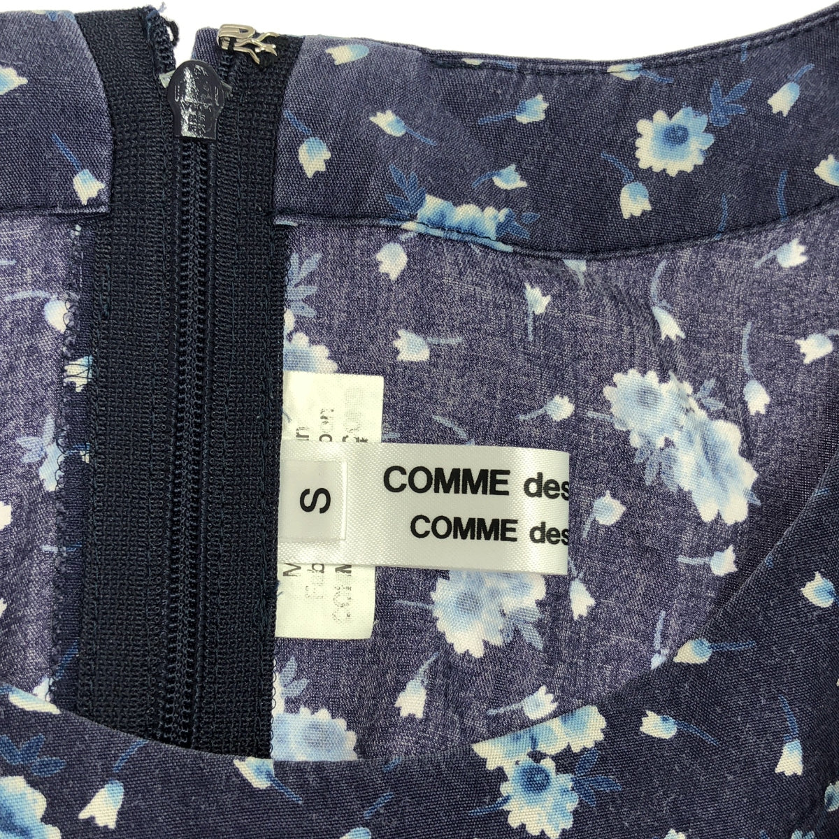 COMME des GARCONS COMME des GARCONS / Comme des | 2022春夏 |花卉印花混合材質無袖連身裙 | S |藍色/白色|女性的