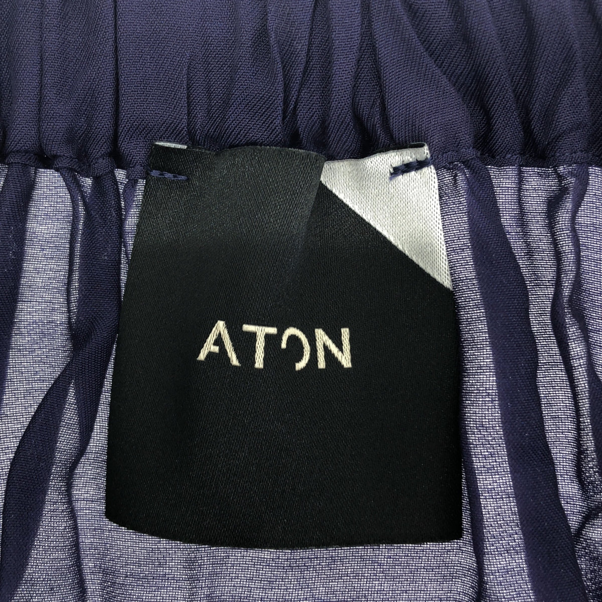 ATON / エイトン | 2020SS | NATURAL DYE CUPRA SILK KERSEY FRONT DRAPED SKIRT フロントドレープ スカート | 2 | ネイビー | レディース