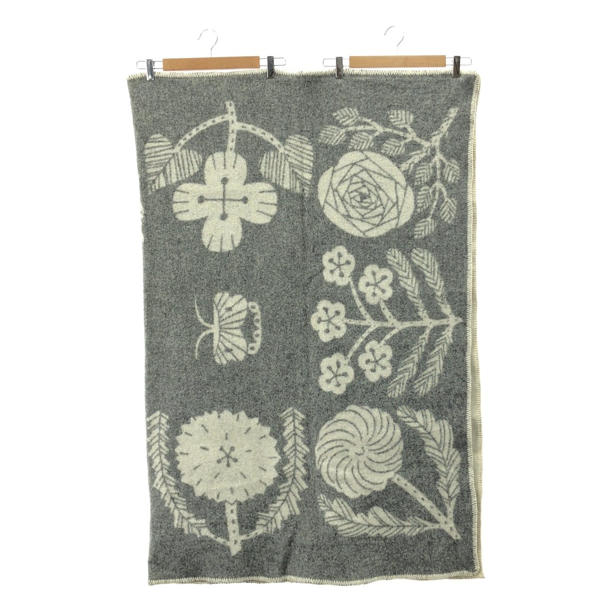 LAPUAN KANKURIT / 라푸안칸쿠리 | × 가고시마 목 / 꽃무늬 울 담요 |