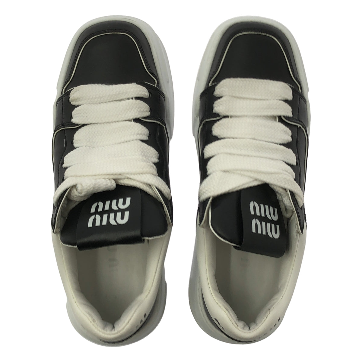 【미품】 miu miu / 뮤 뮤 | 가죽 운동화 | 37 | 블랙 | 여성