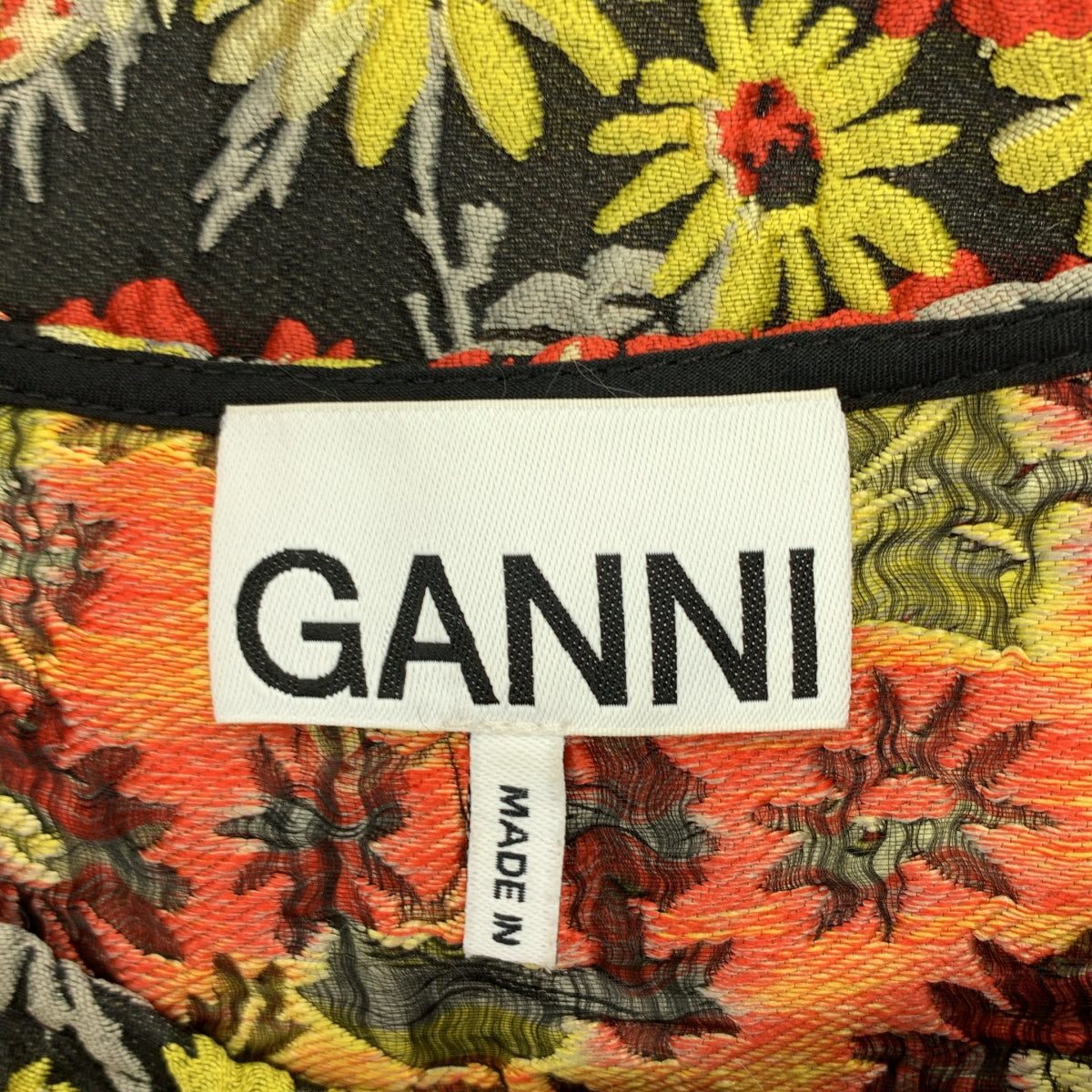 Ganni | 3D 提花荷葉邊襯衫 | 尺寸 36 | 女款