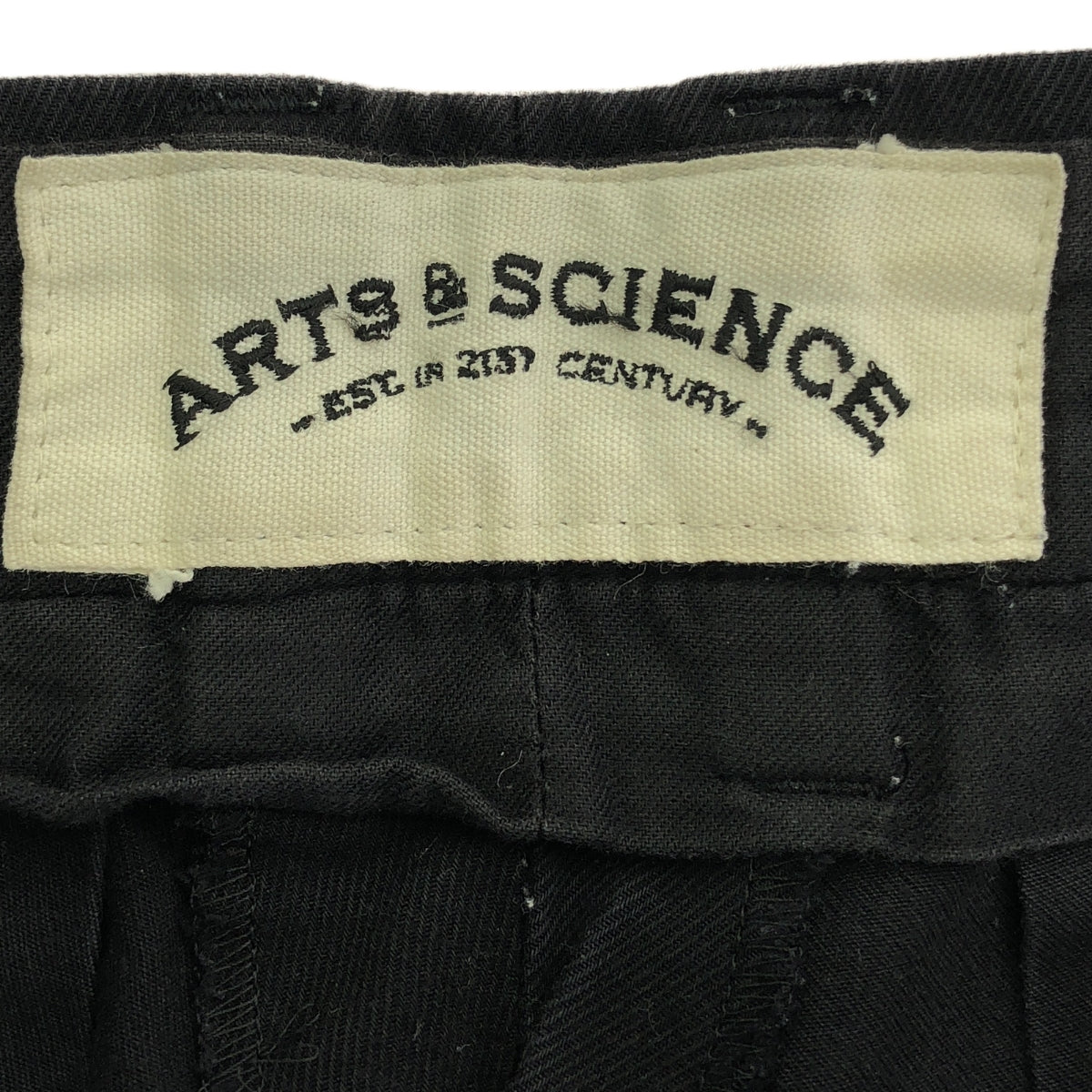 ARTS&SCIENCE / アーツアンドサイエンス | テーパード デニムパンツ | 0 | ブラック | レディース