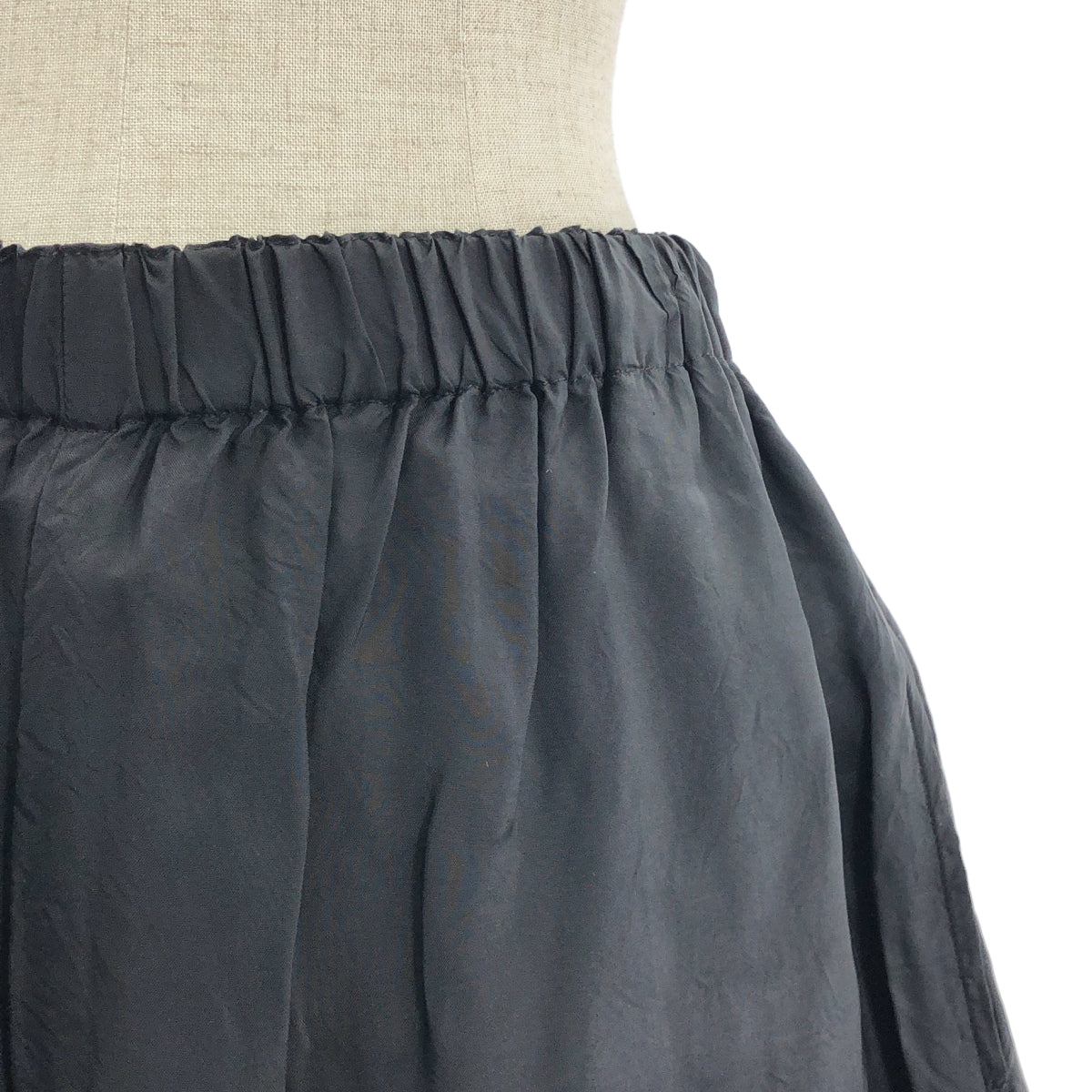 COMME des GARCONS | 2014 秋冬 | 預洗荷葉邊闊腿休閒褲裙 | S 碼 | 黑色 | 女款