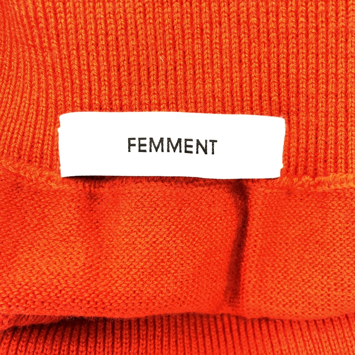 FEMMENT / 패몬 | 프린지 니트 스커트 |