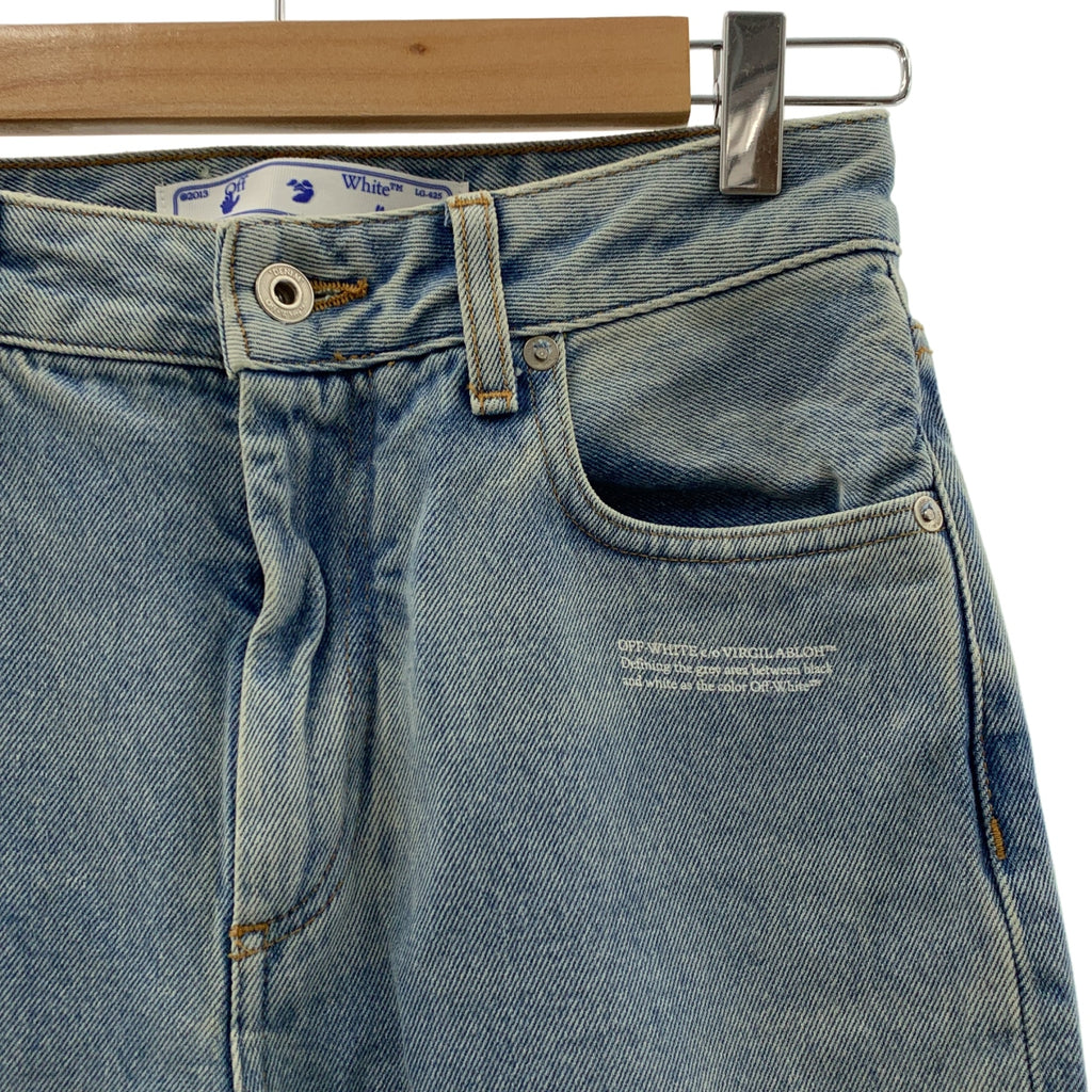 Off-White / 오프 화이트 | 프론트 로고 패치 데님 테이퍼드 팬츠 | 26 |