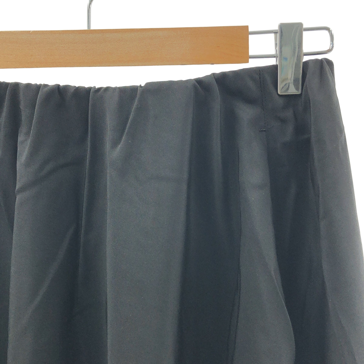 [品相良好] MUSE de Deuxieme Classe | 2024AW | 驚艷真絲半身裙 | 36 | 黑色 | 女款