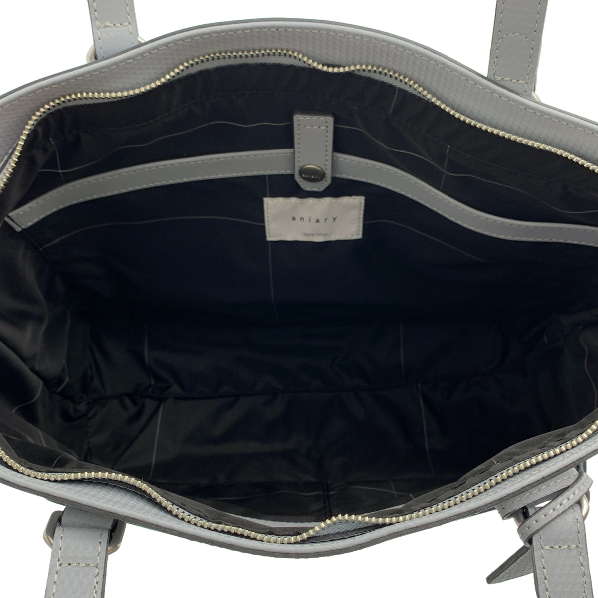 aniary / 아니아리 | 가죽 지 필름 토트 백 |