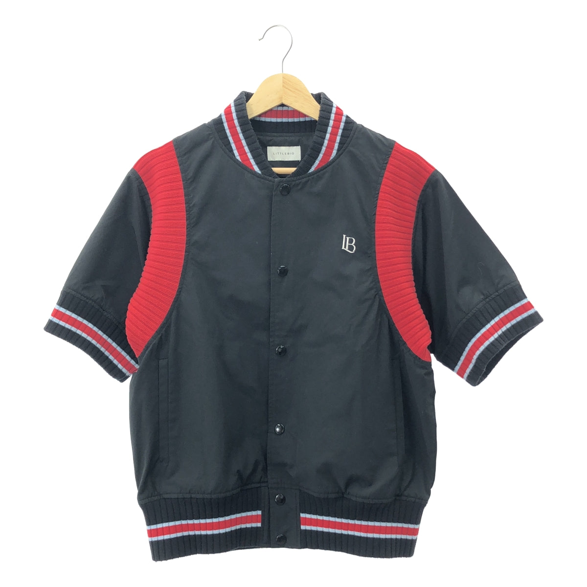 LITTLEBIG | 2023 春夏 | 半獎夾克，短袖，46 碼，黑色/紅色，男款