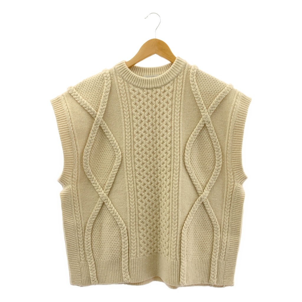 CLANE | 3D 開衩針織背心 | 開衩針織背心 | 1 碼 | 米色 | 女款