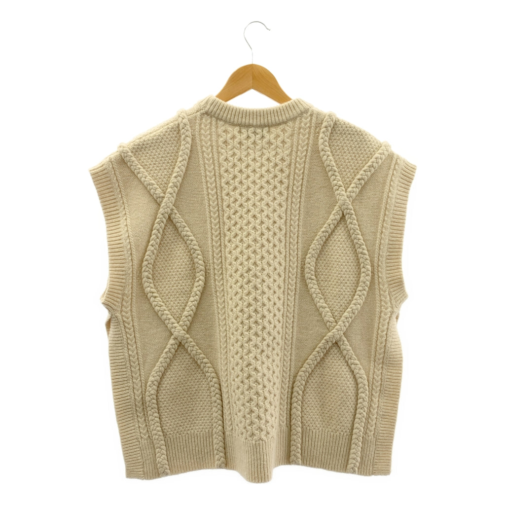 CLANE | 3D 開衩針織背心 | 開衩針織背心 | 1 碼 | 米色 | 女款