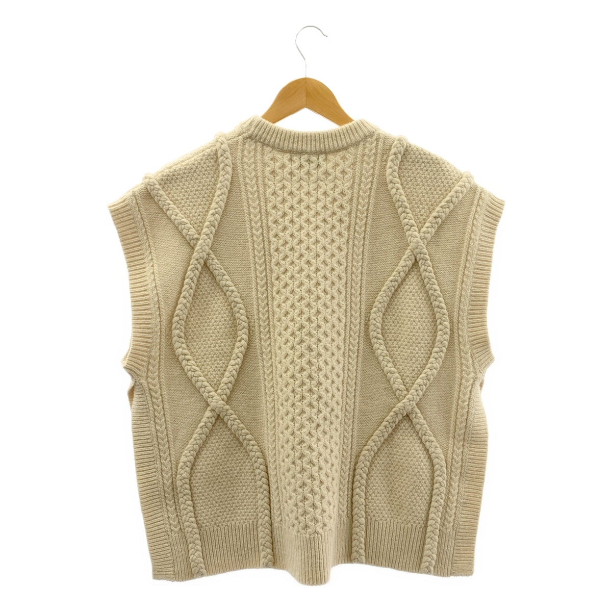 CLANE | 3D 開衩針織背心 | 開衩針織背心 | 1 碼 | 米色 | 女款