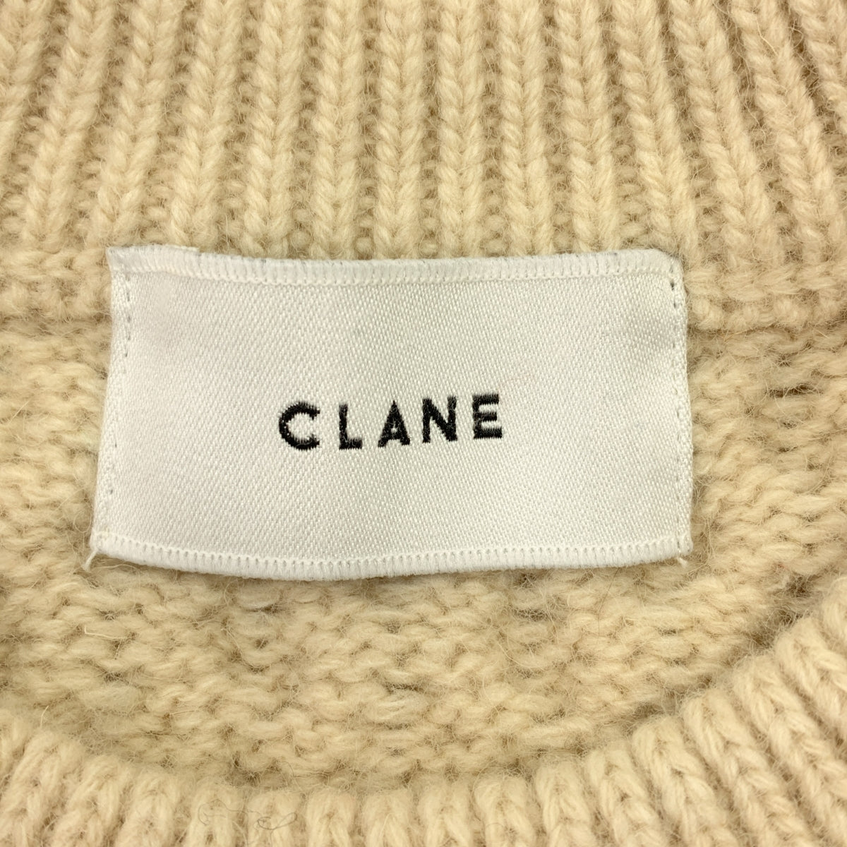 CLANE | 3D 開衩針織背心 | 開衩針織背心 | 1 碼 | 米色 | 女款