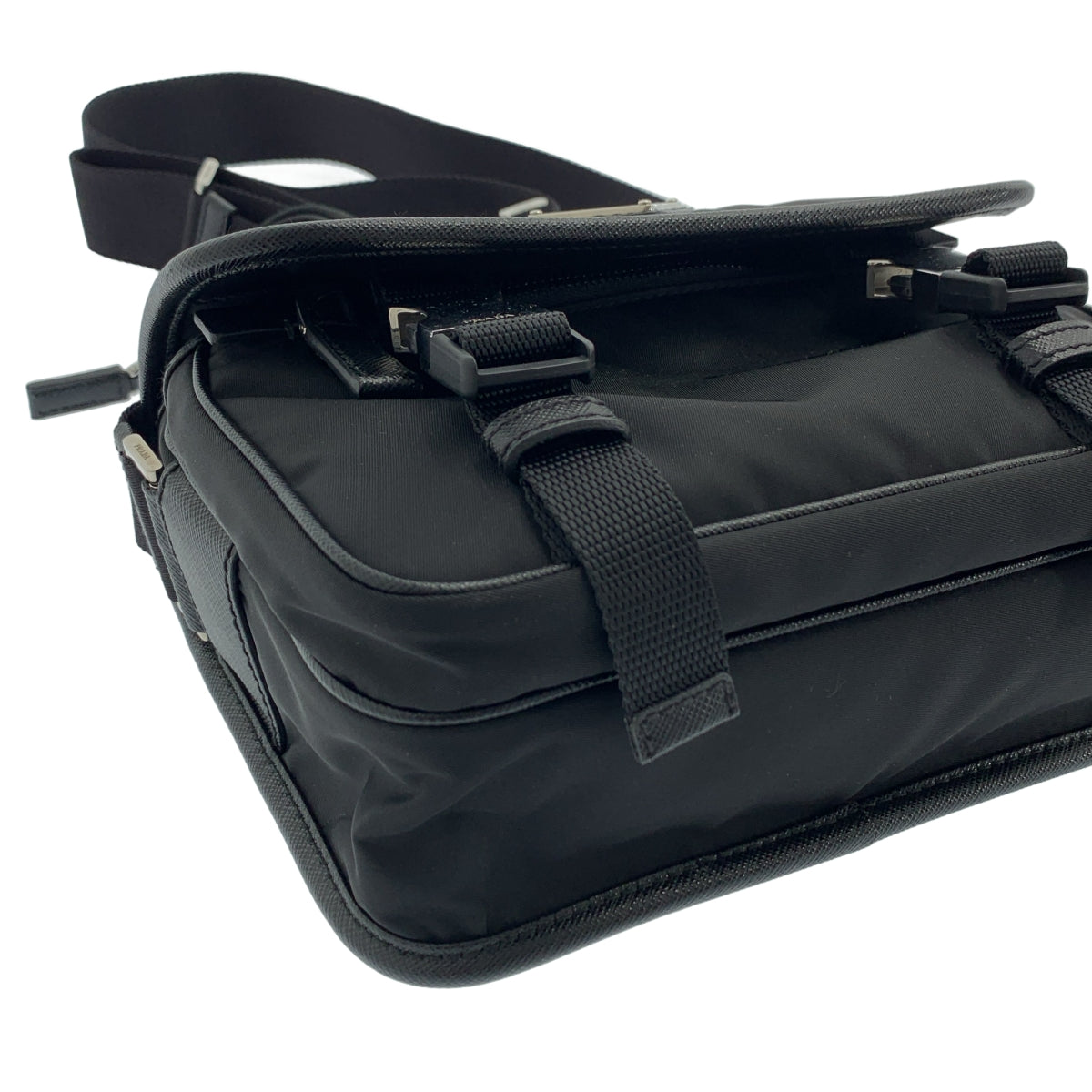 PRADA / 프라다 | 2VD034 PATTINA Re-Nylon 나일론 사피아노 가죽 숄더백 |