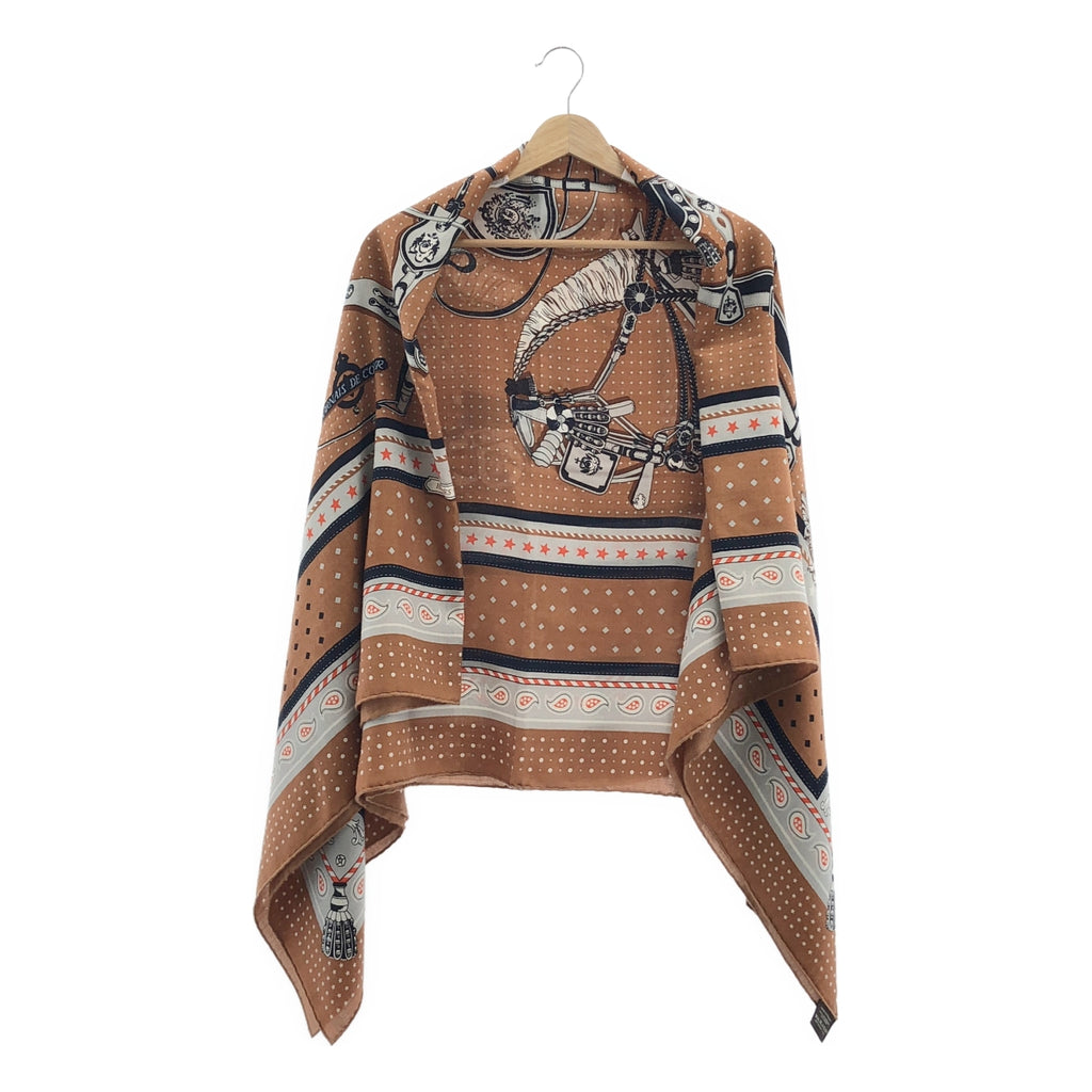 愛馬仕 | 2022秋冬 | Harnais de Cour Bandana Carre Gean 140 / 皇家馬具 Cassisil 披肩 |