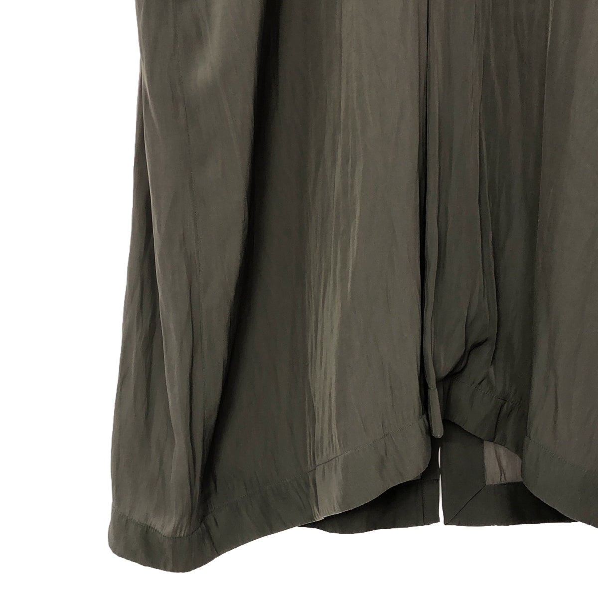 NO CONTROL AIR / 노 컨트롤 에어 | 폴리 에스테르 부드러운 개더 슬리브 노 컬러 코트 | XS | 카키 | 여성