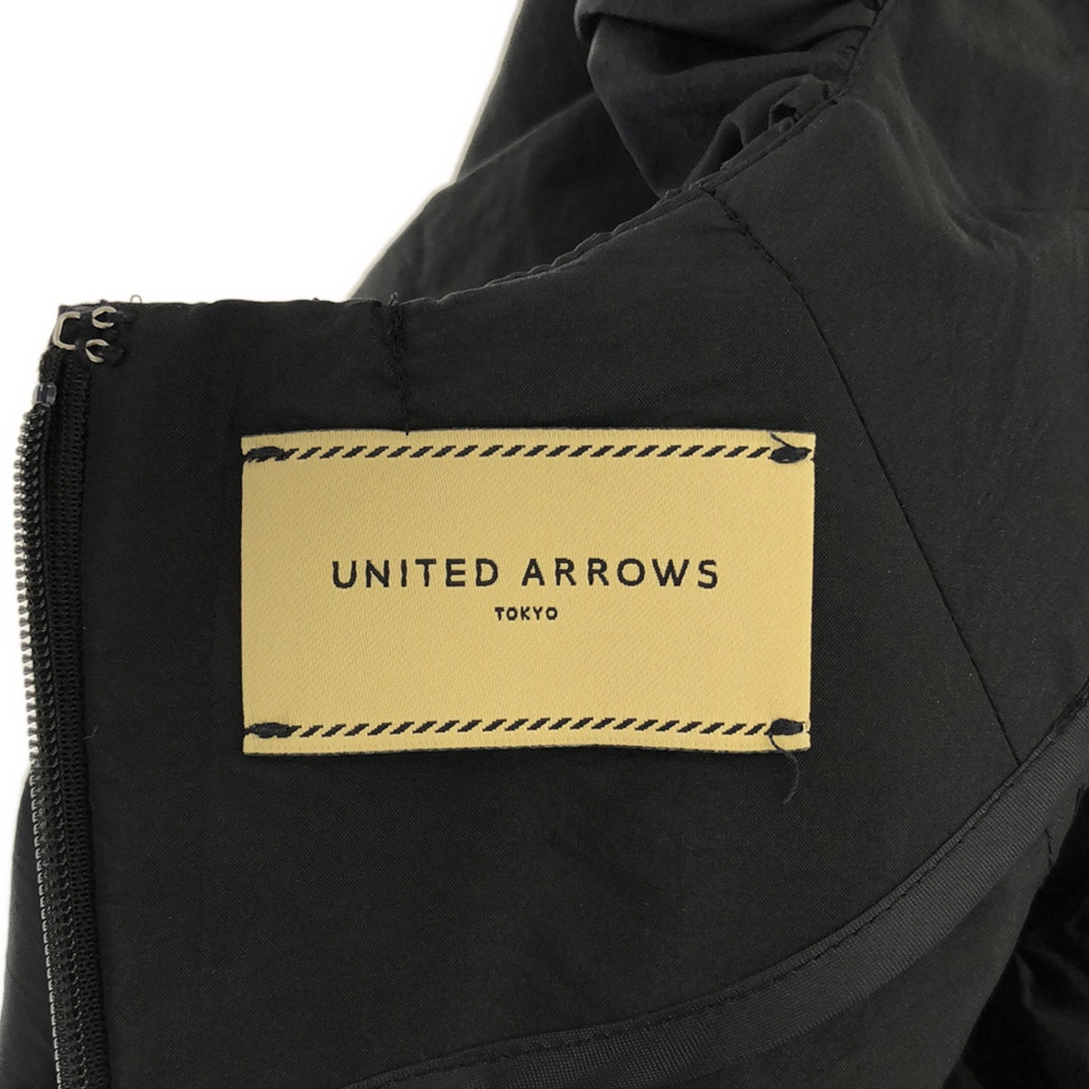 【미품】 UNITED ARROWS / 유나이티드 아로즈 | UGMSC FABRICA BALON GATH 블라우스 | 38 | 블랙 | 여성