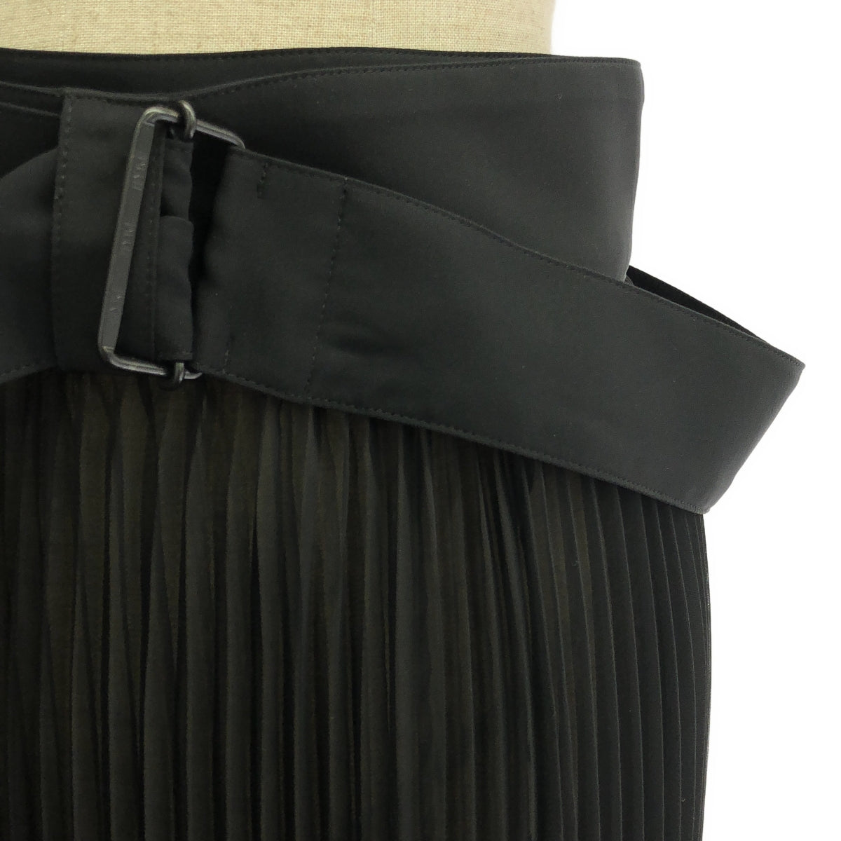 HYKE / ハイク | 2019SS | ベルテッド シアー プリーツスカート | 2 | ブラック | レディース