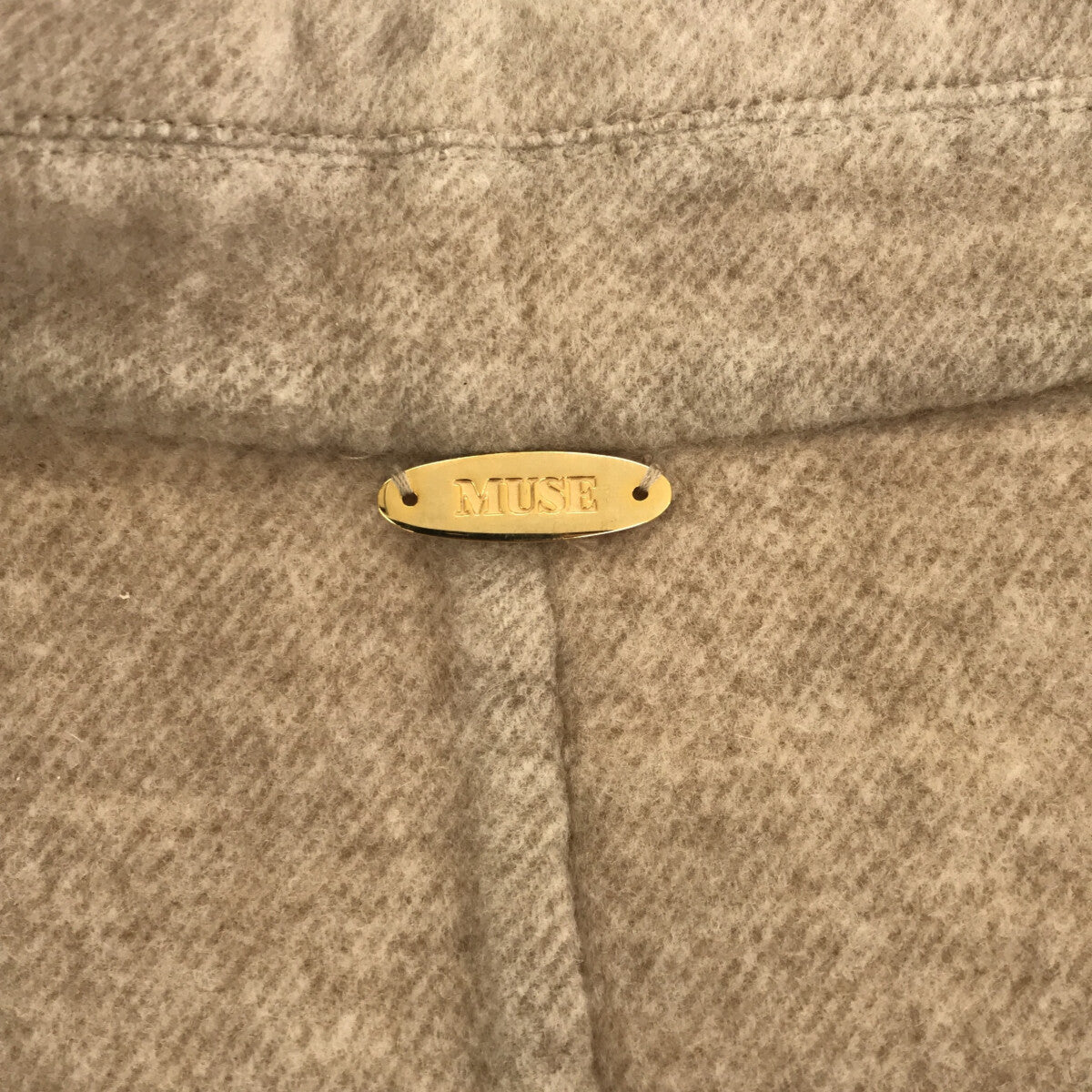 二級 |維多利亞河外套 | F |米色 |女性的