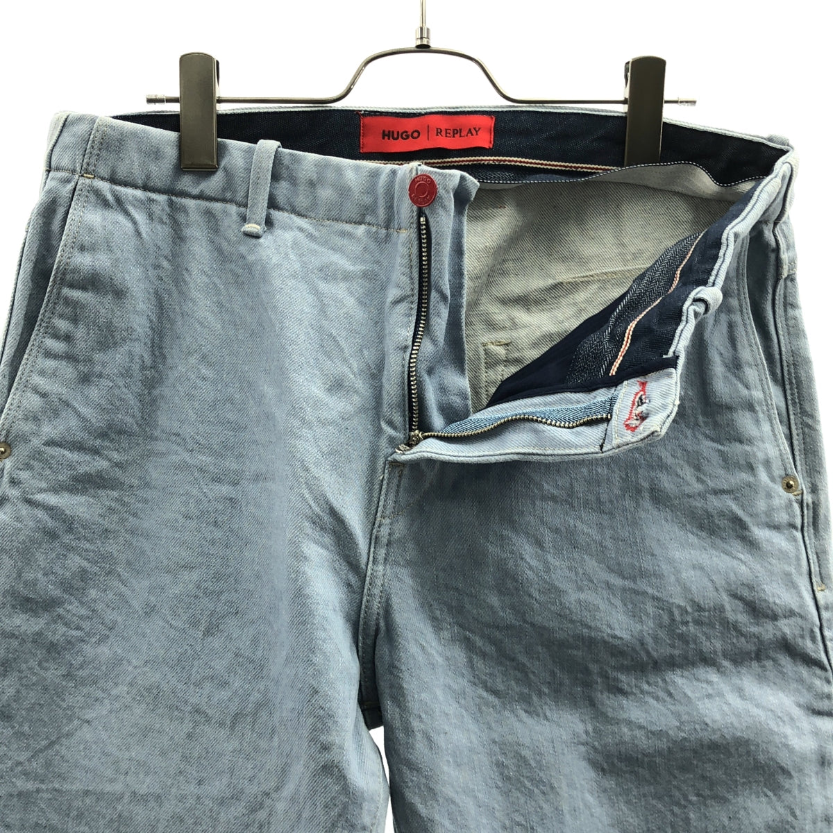 REPLAY / リプレイ | HUGO ロゴレザーパッチ デニムパンツ | 31 | インディゴ | メンズ