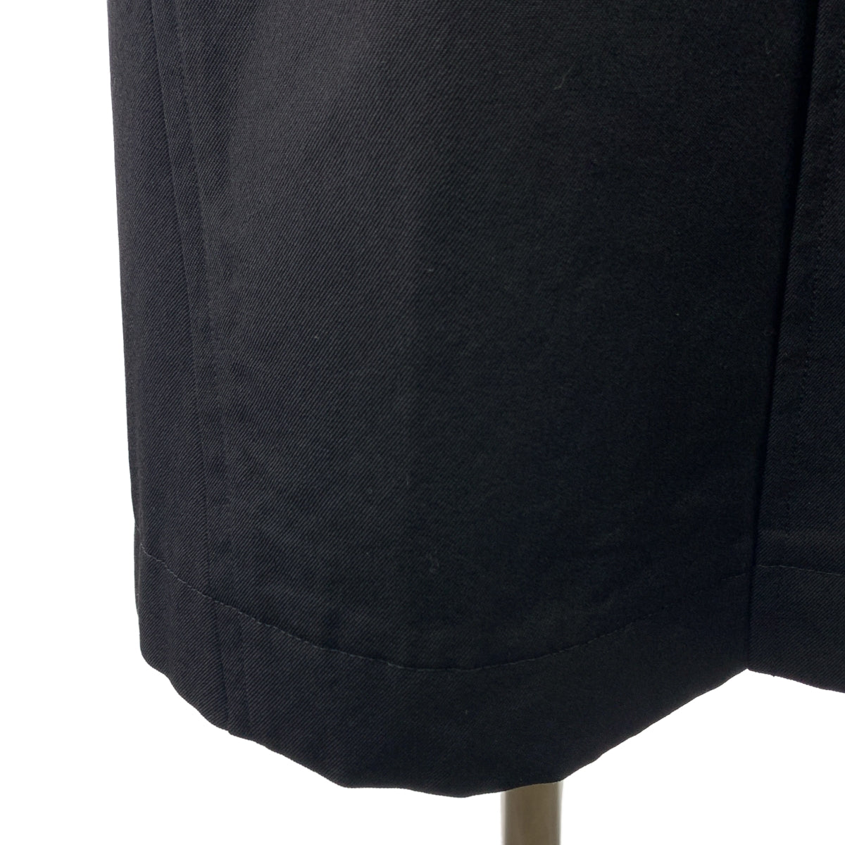 [狀況極佳] Y's 男裝 / 山本耀司 | 2001 秋冬 | 羊毛華達呢繫腰帶單排扣大衣 / 全襯裡 | 尺寸 3 | 黑色 | 男款