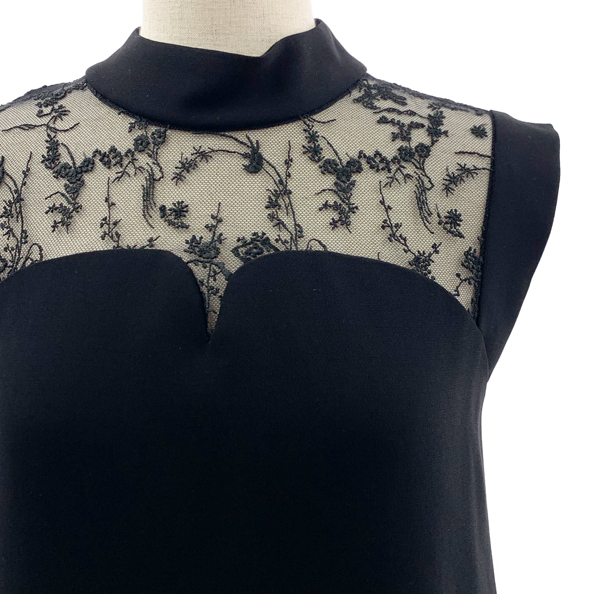 Mame Kurogouchi / 마메쿠로고우치 | 2024AW | Acetate Polyester Floral Lace-Collar Sleeveless Dress / 꽃 엠브로이드 레이스 드레스 원피스 / 안감 포함 | 1 | 여성