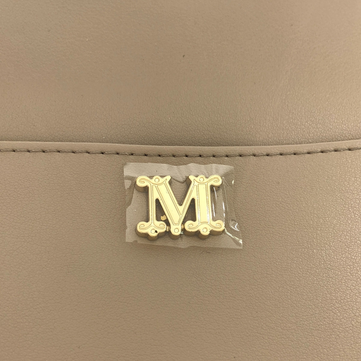 【美品】  Max Mara / マックスマーラ | レザー ウォレット マルチケース ポーチ 財布 | グレージュ | レディース